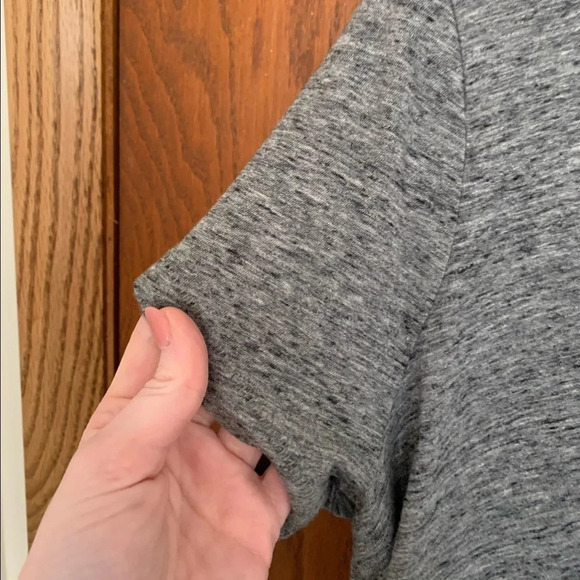 Madewell Pocket Tee - Picture 2 of 5